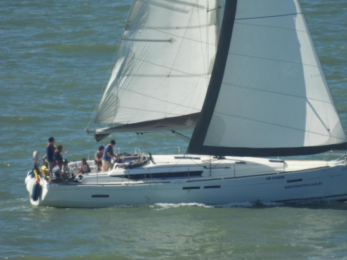Seacityview Oostende Luaran gambar